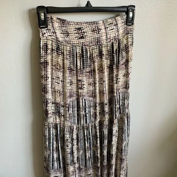 Solitaire Tiered Ruffle Maxi Skirt - Size Small - Picture 2 of 10